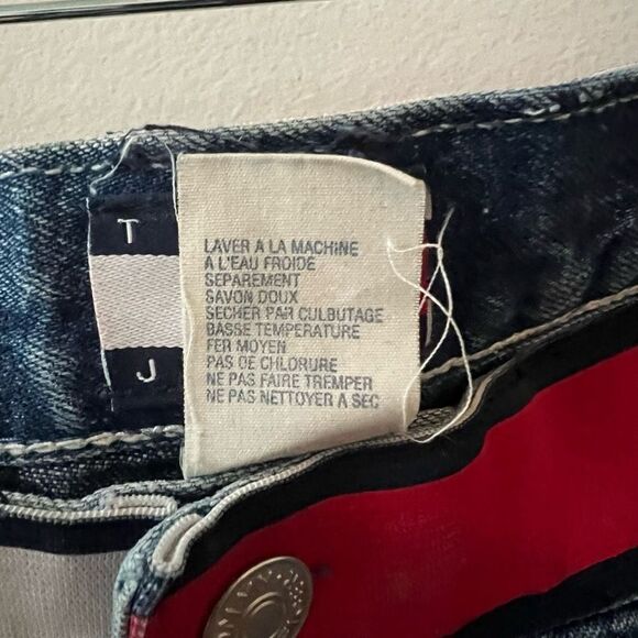 Tommy Hilfiger Women's Cotton Five Pocket Design Blue Denim Short Size 10 - Picture 6 of 8